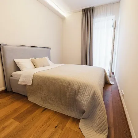 Apartmán 2br Designer Close To Old Town By Houseys