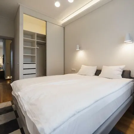 2br Designer Close To Old Town By Houseys Apartmán Vilnius