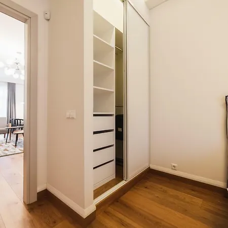 2br Designer Close To Old Town By Houseys 아파트 빌뉴스